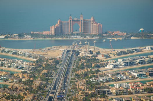 Palm Springs, CA skyline