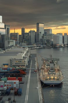 League City, TX hero